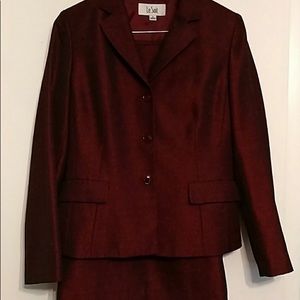 LeSuit, 2 piece size 8